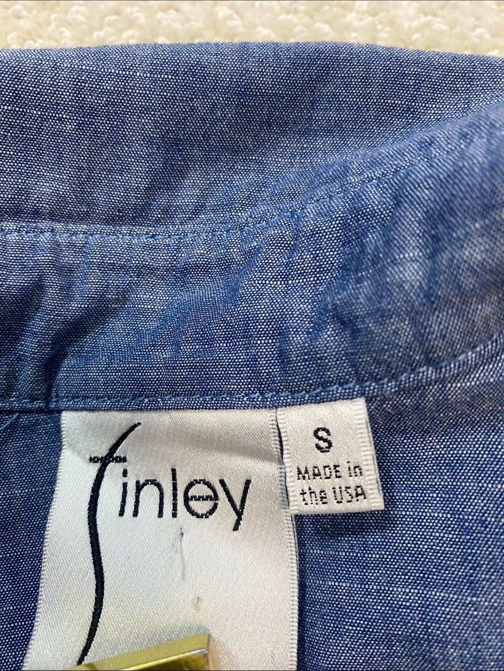 Finley Chambray Pintuck Button Tunic in Denim Blue Size S 100% Cotton - Picture 7 of 15